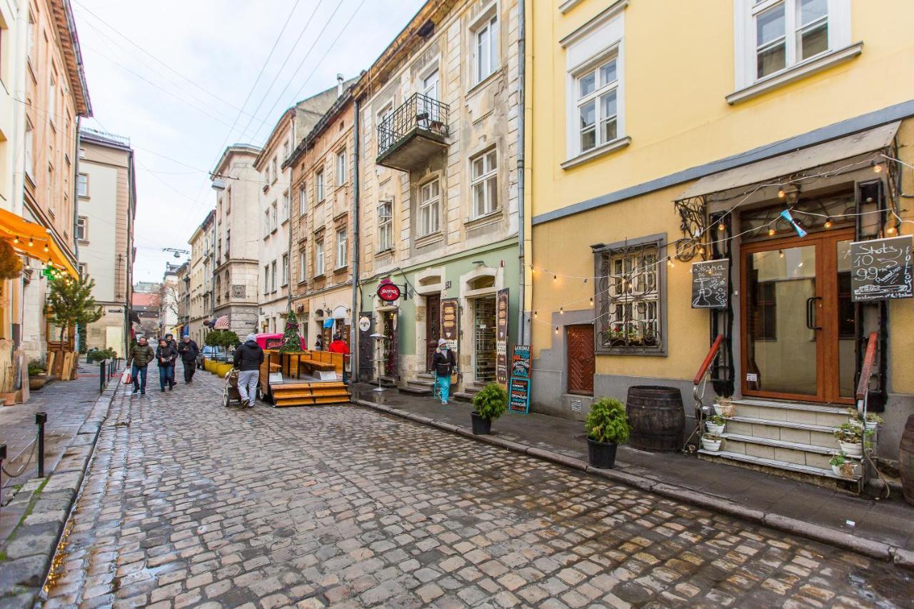 Подобово У Львові, На Вулиці Краківській 26 Біля Добробуту Центр Exterior photo