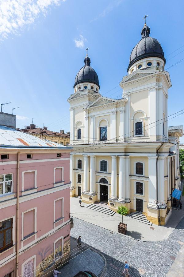 Подобово У Львові, На Вулиці Краківській 26 Біля Добробуту Центр Exterior photo